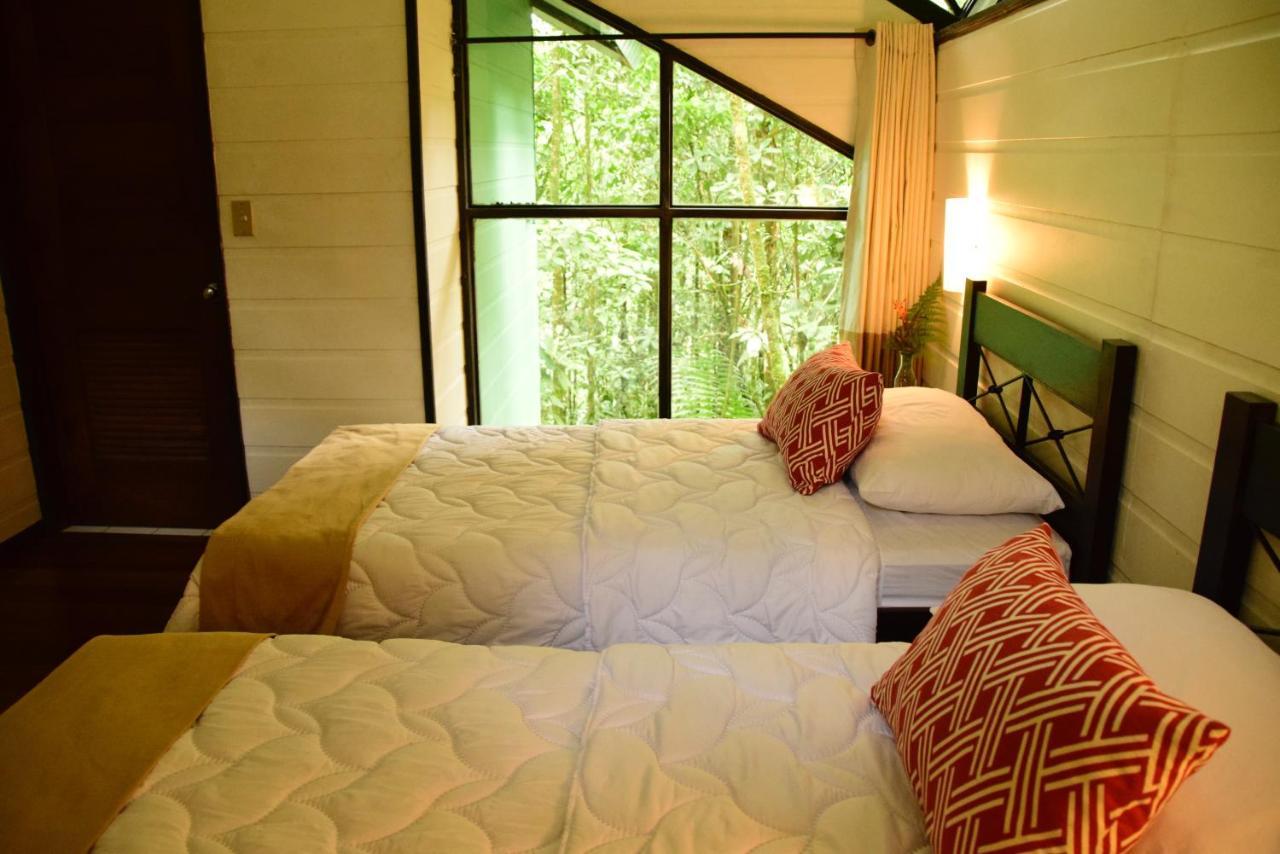 Tapirus Lodge And Reserve Carrillo  Екстер'єр фото