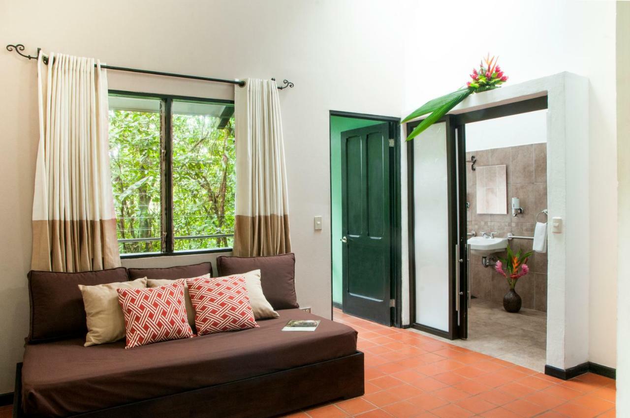 Tapirus Lodge And Reserve Carrillo  Екстер'єр фото